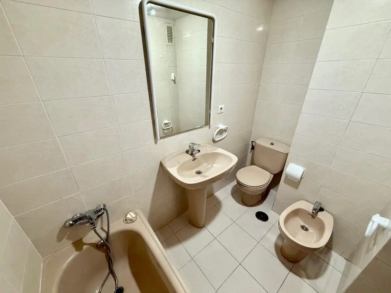 Apartamento con terraza en venta en Avenida AIGUERA, imagen 20