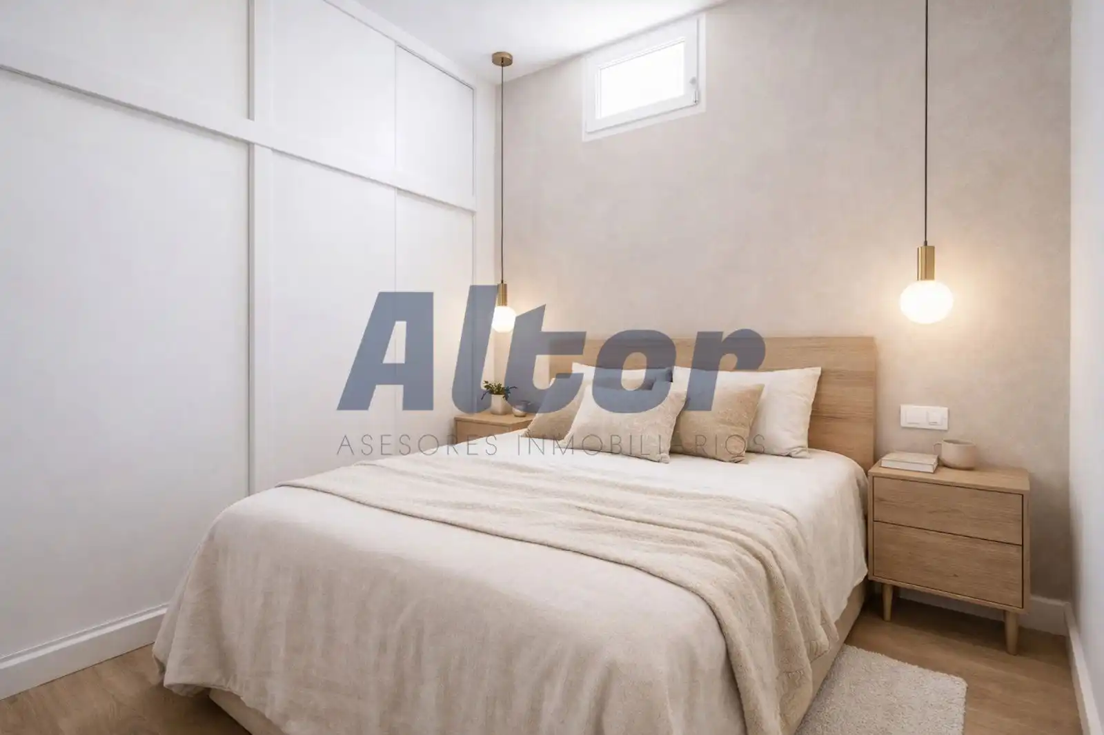 Piso en venta en DEL PRADO, Cortes - Huertas