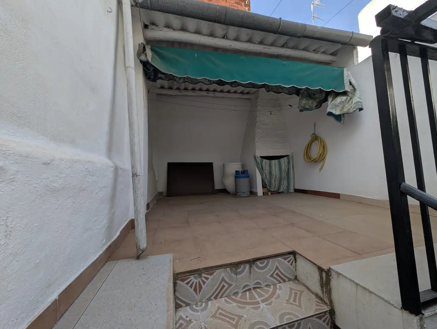 Haus oder Chalet zum Verkauf in Moriles mit Klimaanlage, Terrasse und Abstellraum
