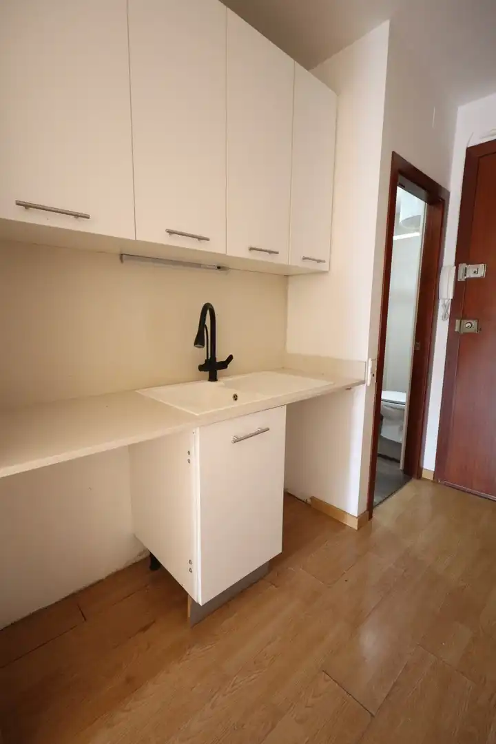Kitchen of Flat for sale in Barcelona  with Balcony