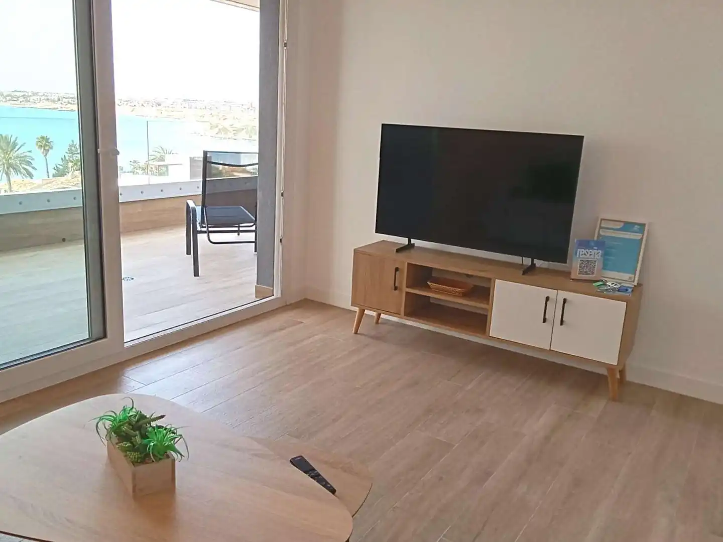 Sala d'estar de Apartament en venda en Torrevieja amb Aire condicionat, Calefacció i Terrassa