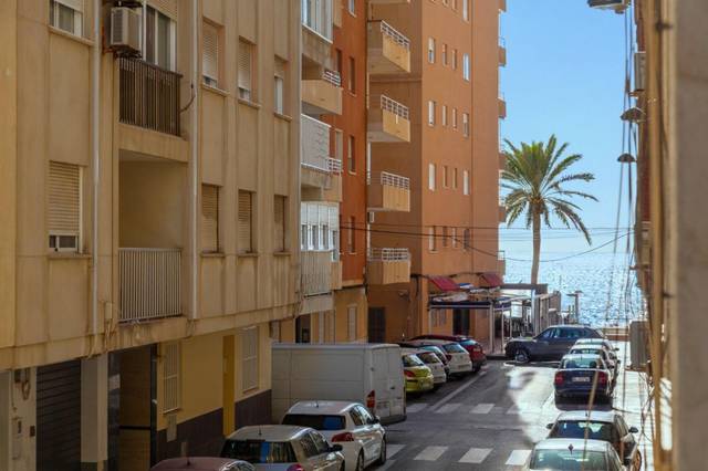 Piso en Venta en Calle JOAQUIN VAZQUEZ en Ciudad Jardín - Tagarete - El Zapillo