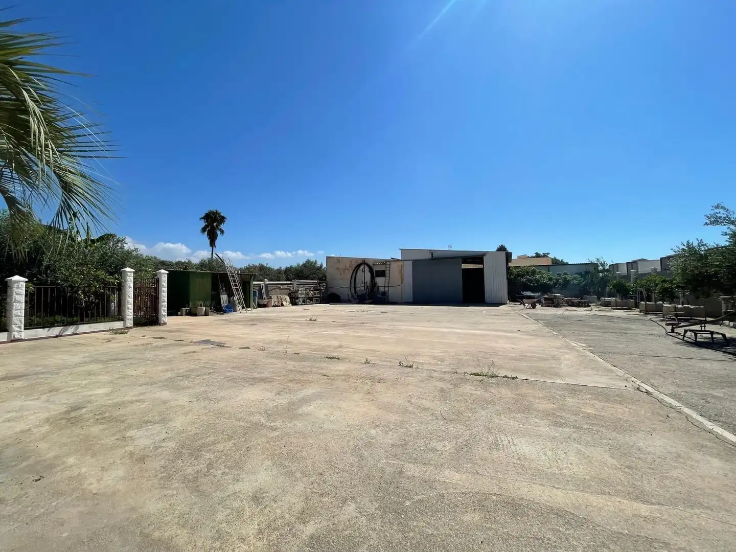 Vista exterior de Finca rústica en venda en Motril amb Terrassa i Piscina