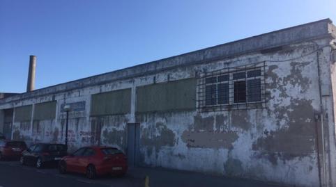 Foto 2 von Fabrikhallen zum Verkauf in A Pobra do Caramiñal, A Coruña