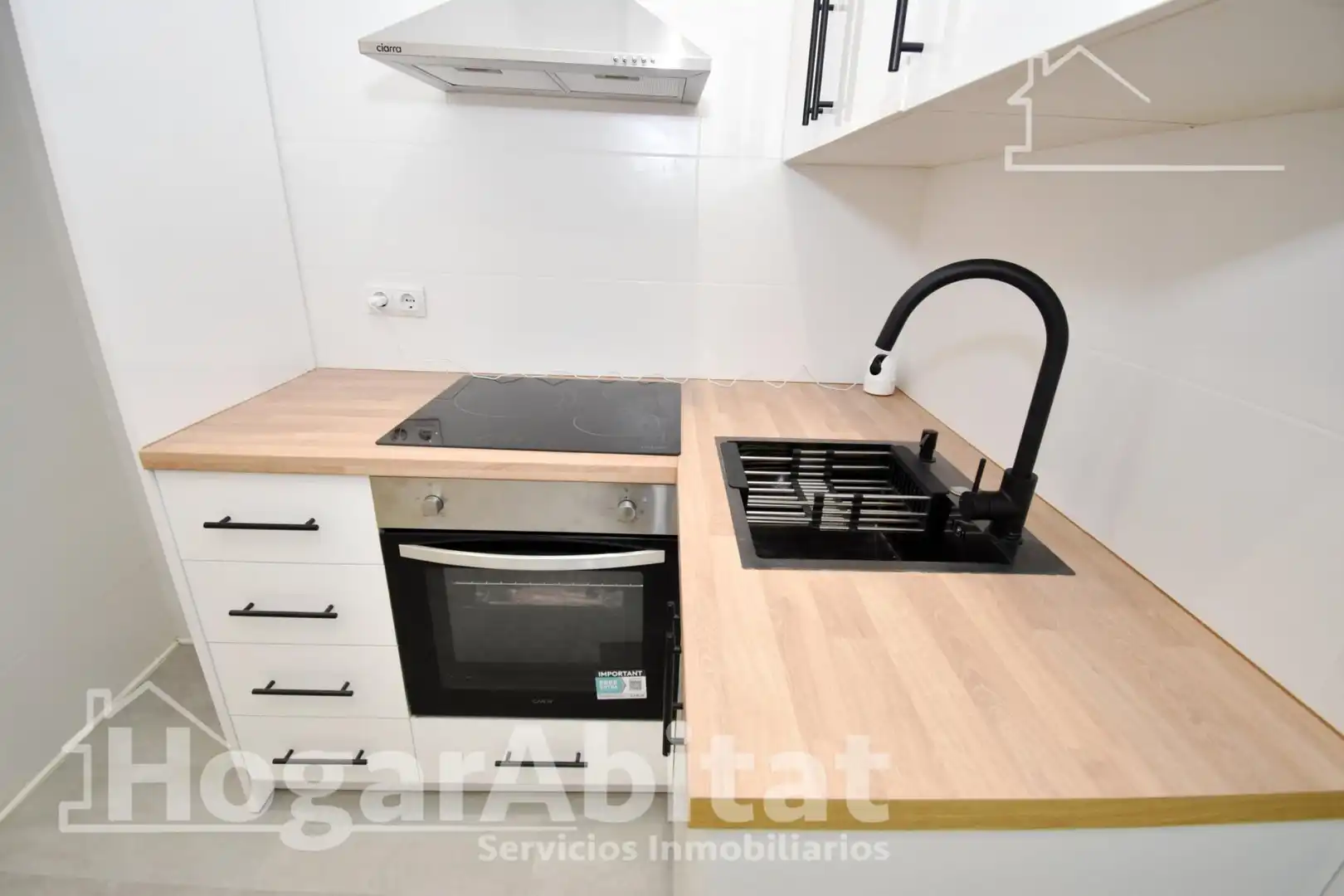 Cocina de Piso en venta en Burriana / Borriana con Balcón y Alarma