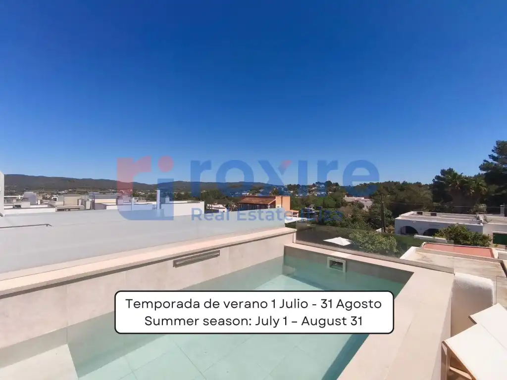 Vista exterior de Casa adosada de alquiler en Sant Antoni de Portmany con Aire acondicionado, Calefacción y Jardín privado