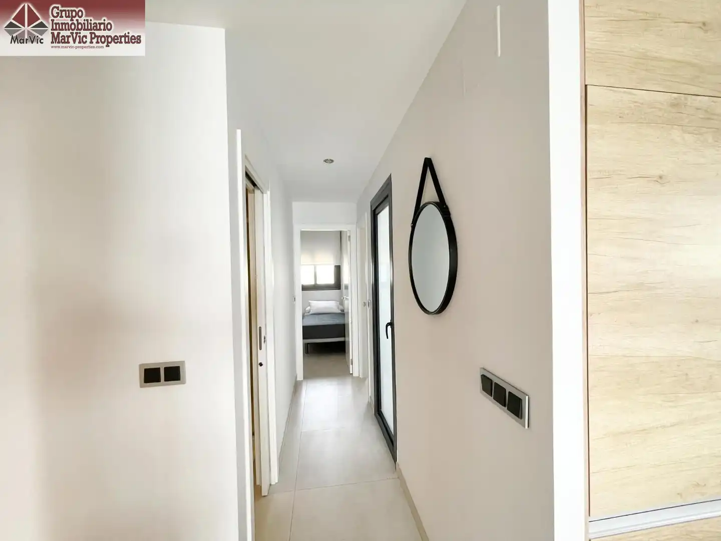 Wohnung zum Verkauf in Benidorm mit Terrasse, Möbliert und Gemeinschaftspool