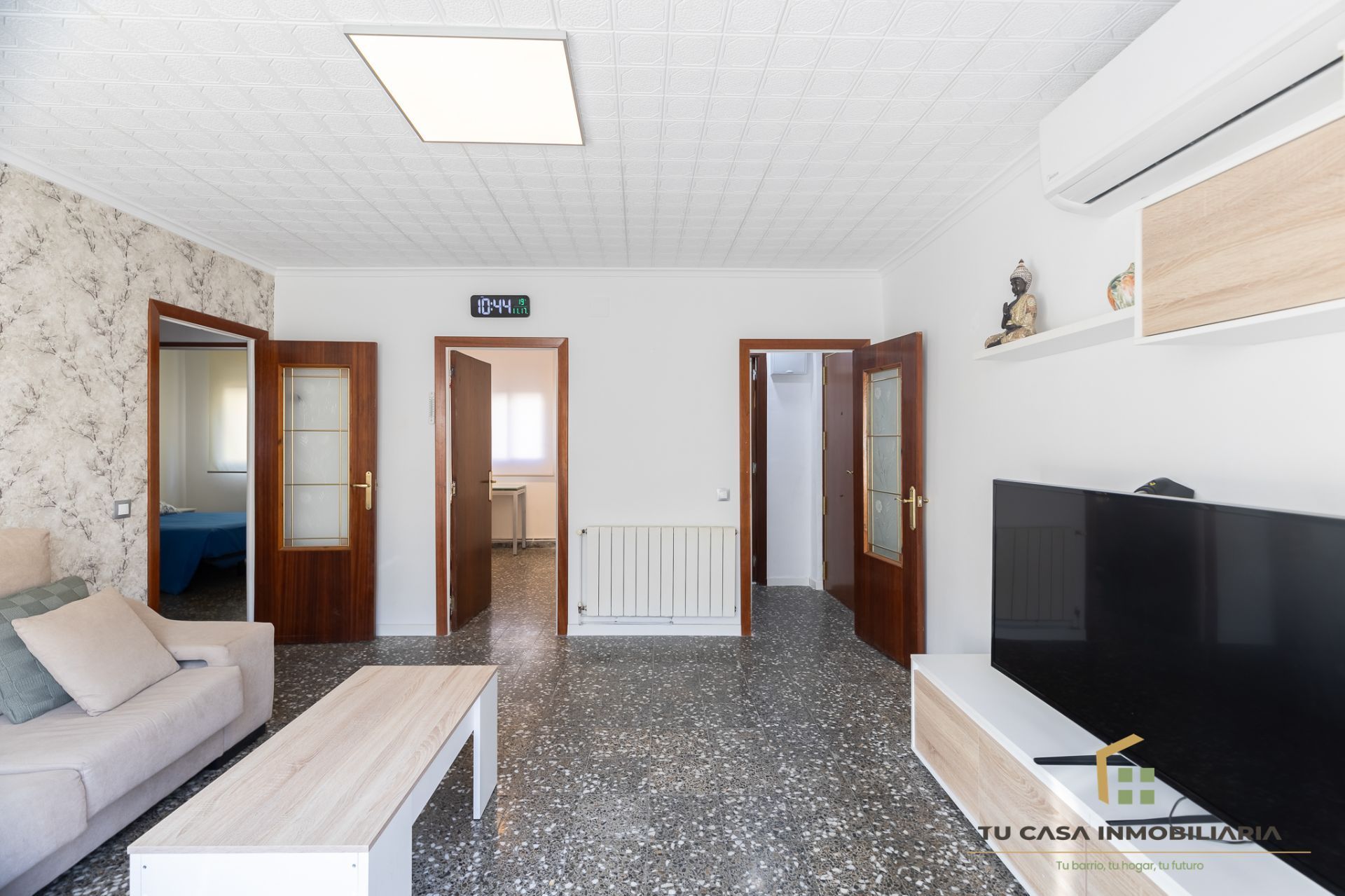 Flat for sale in Badalona  with Air Conditioner and Heating