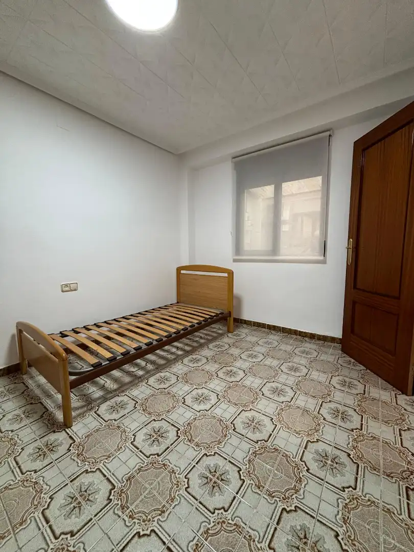 Apartamento de alquiler en Barrio de Benicalap