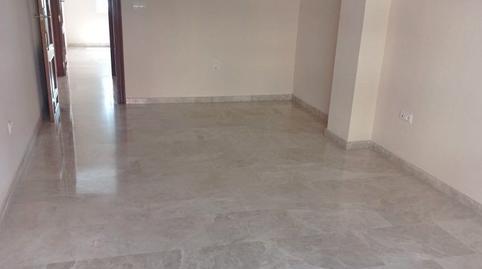 Photo 2 of Apartment to rent in Ciudad Jardín - Zoco, Córdoba