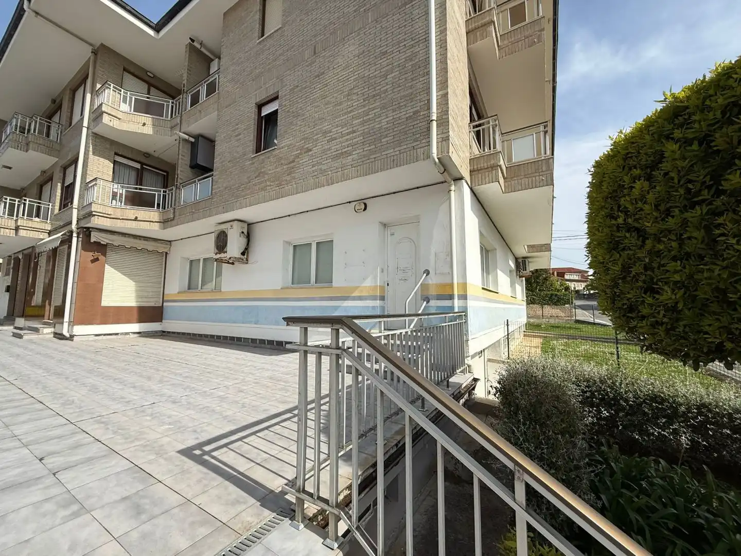 Local en venta en Las Viñas, 2, Tregadín