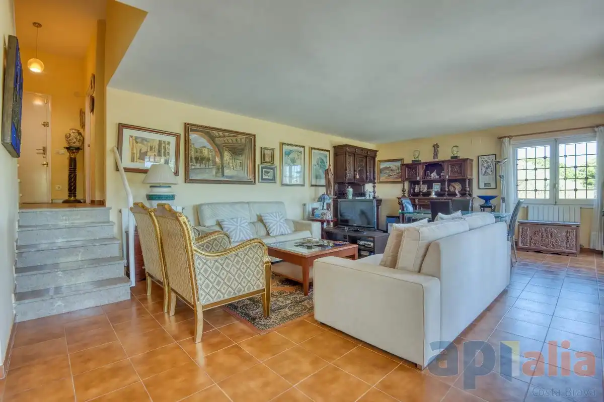 Adosado con terraza en venta en Carrer Francesc Isgleas 35, imagen 10