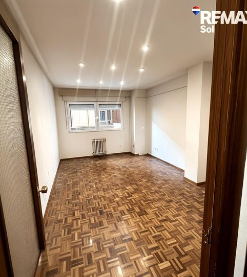 Photo 2 of Flat for sale in Moscardó, Madrid Capital