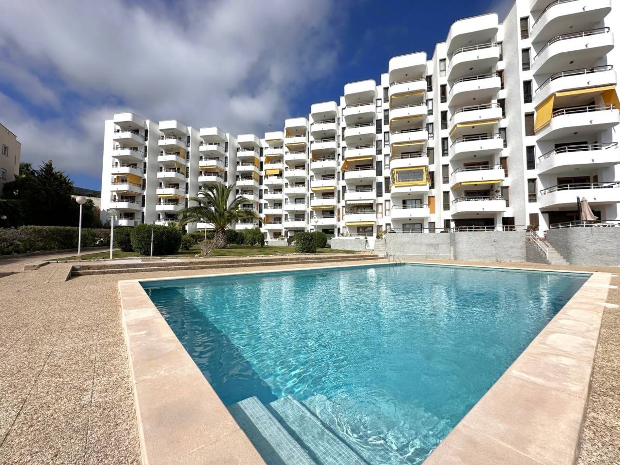 Piscina de Pis en venda en  Palma de Mallorca amb Aire condicionat, Calefacció i Terrassa