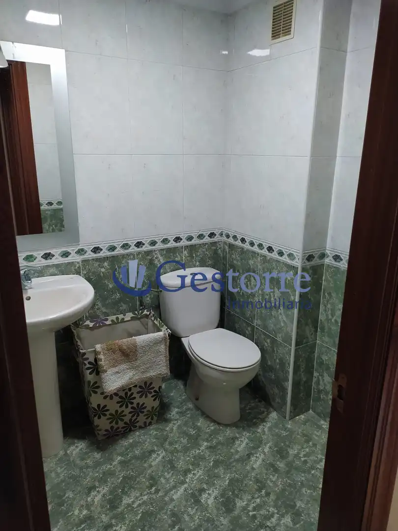 Bany de Pis en venda en Mieres (Asturias) amb Calefacció i Traster