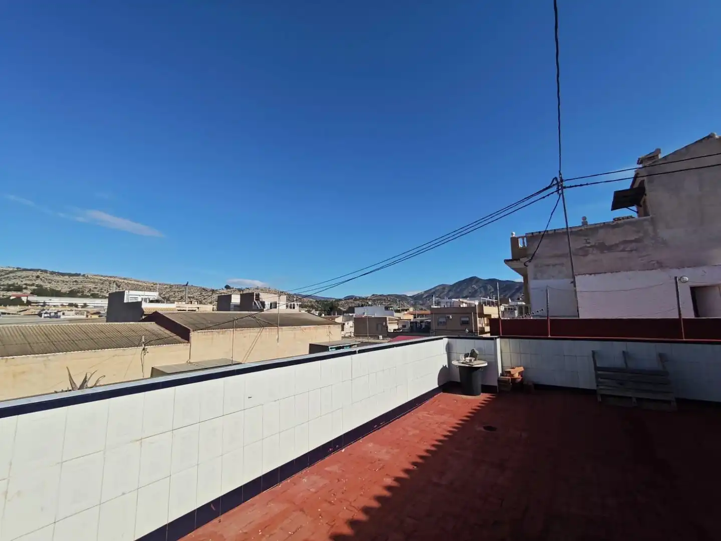 Vista exterior de Casa o chalet en venta en Elda con Terraza y Trastero