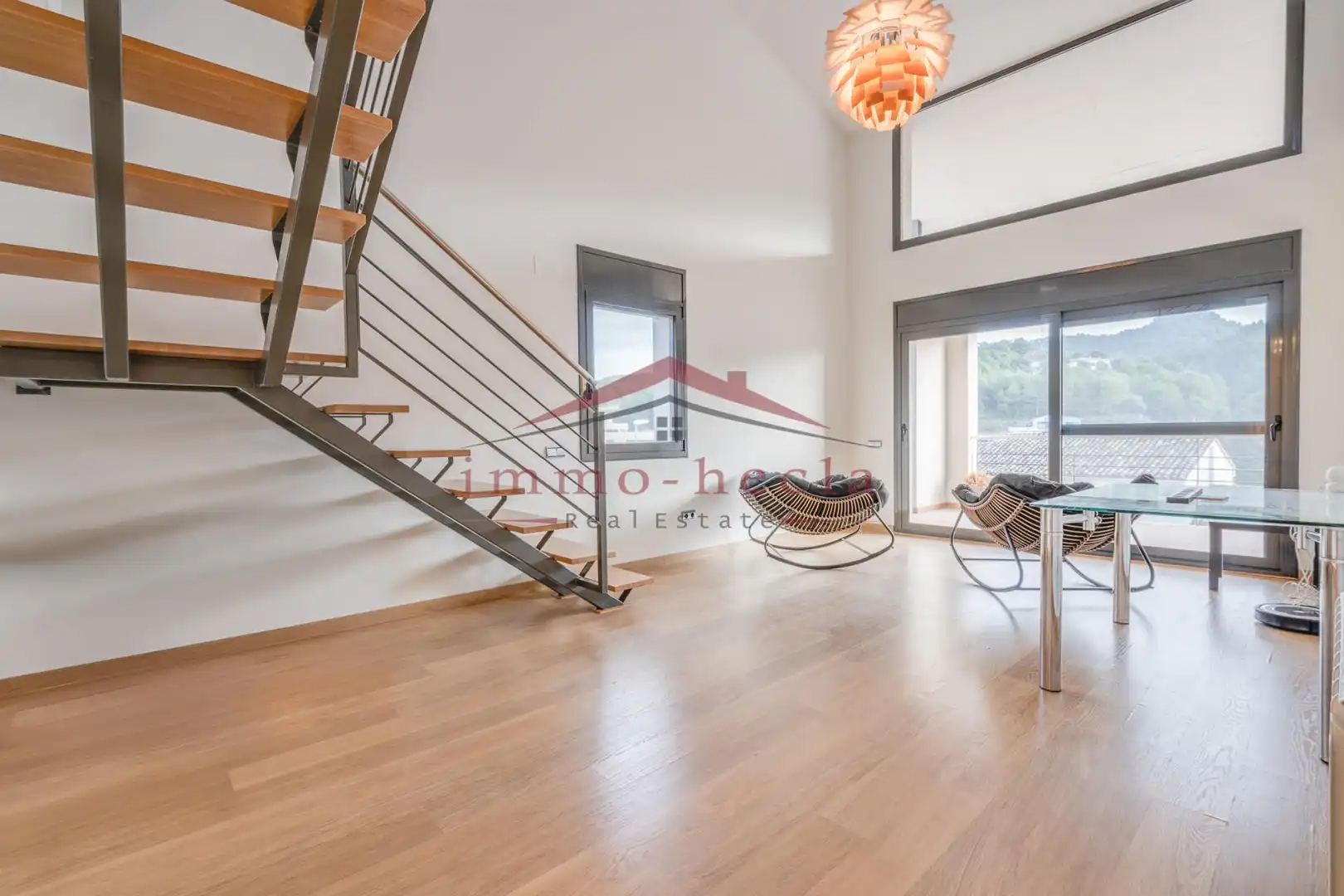 Sala de estar de Dúplex en venta en Castellolí con Calefacción, Terraza y Horno