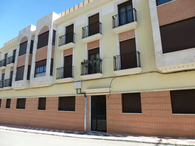 Garaje en venta en C/ Junquillo, Cabra
