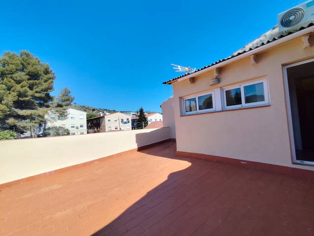 Ático en Alquiler en Passeig de Valldaura en Horta