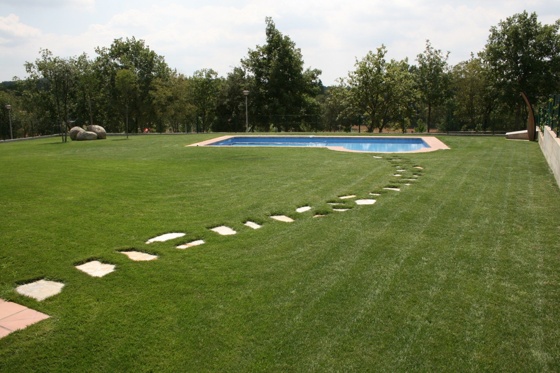 Swimming pool of House or chalet for sale in Llambilles  with Air Conditioner, Heating and Terrace