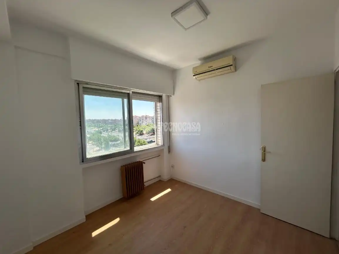 Habitación de Piso en venta en Madrid con Aire acondicionado, Calefacción y Trastero