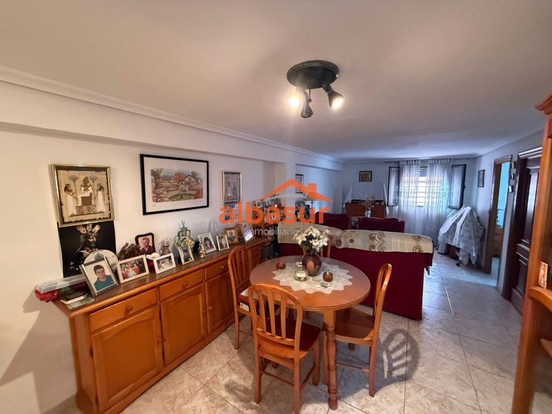 Flat for sale in Sector Sur