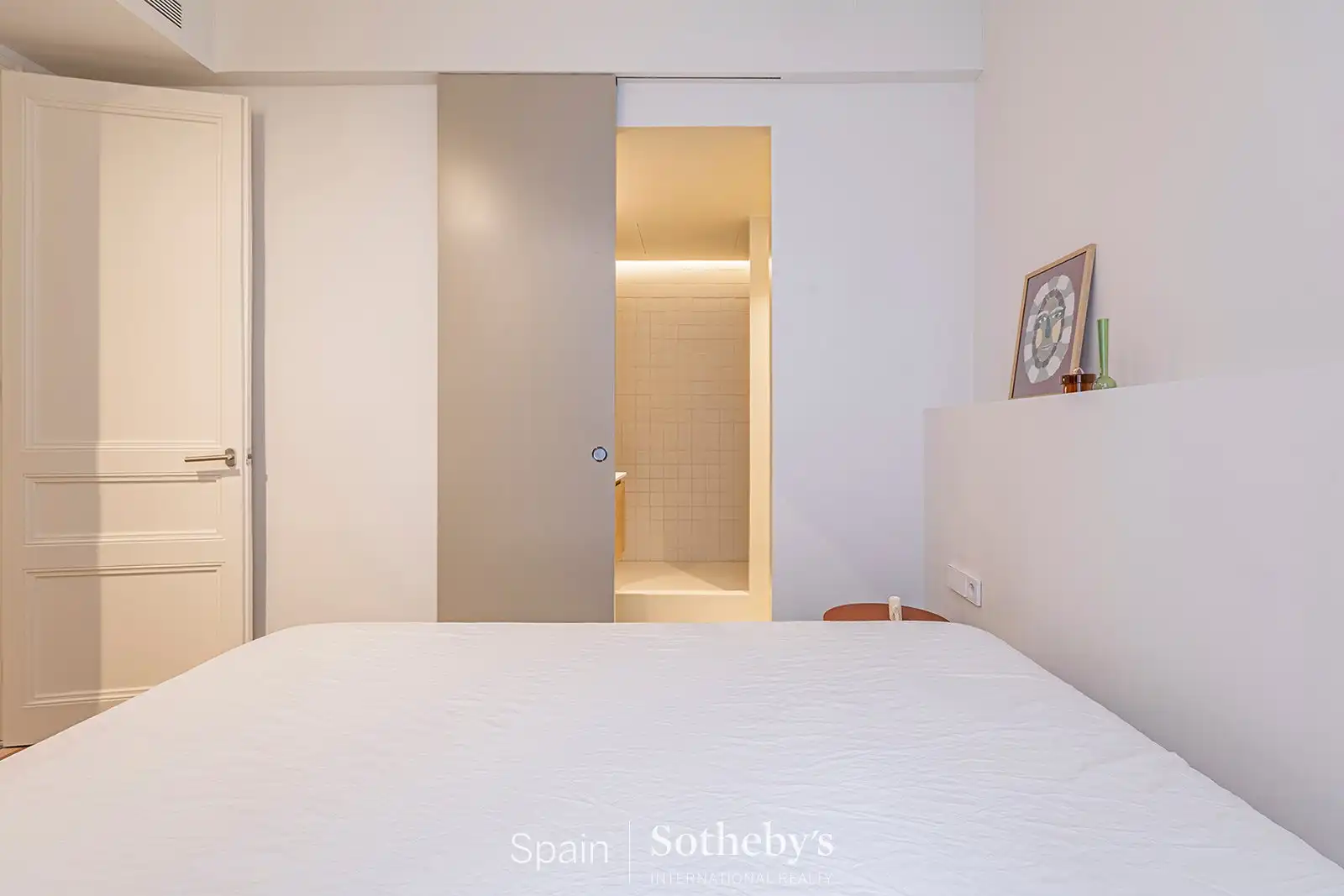 Bedroom of Apartments for sale in Barcelona  with Air Conditioner and Heating