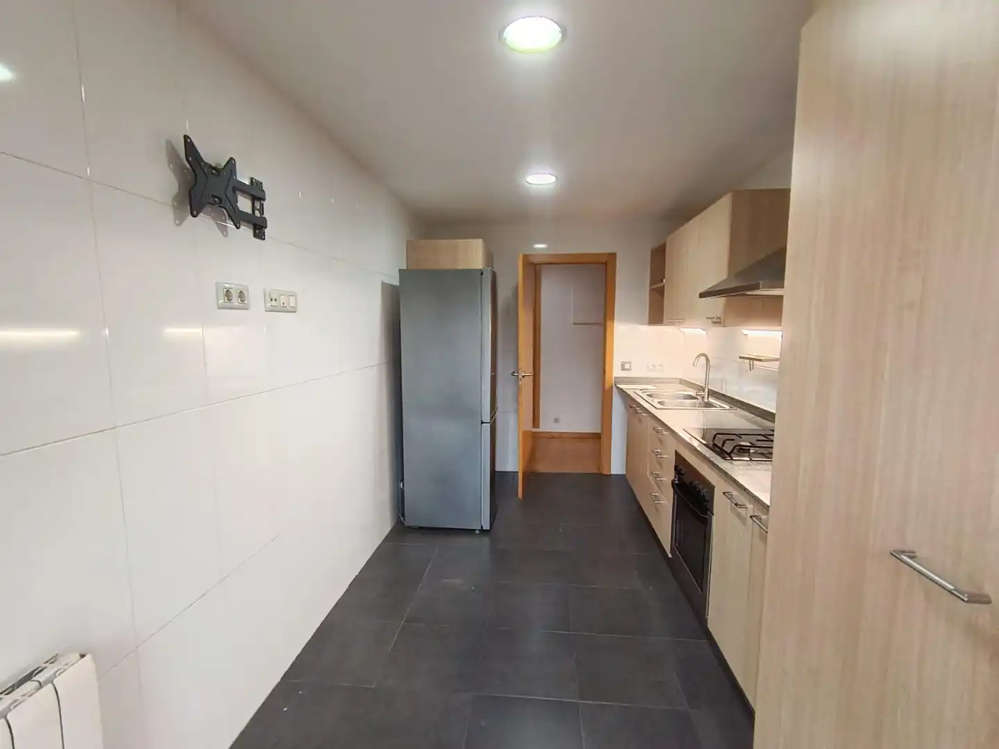 Flat with terrace for sale in Carrer de Copenhaguen 242, imagen 3