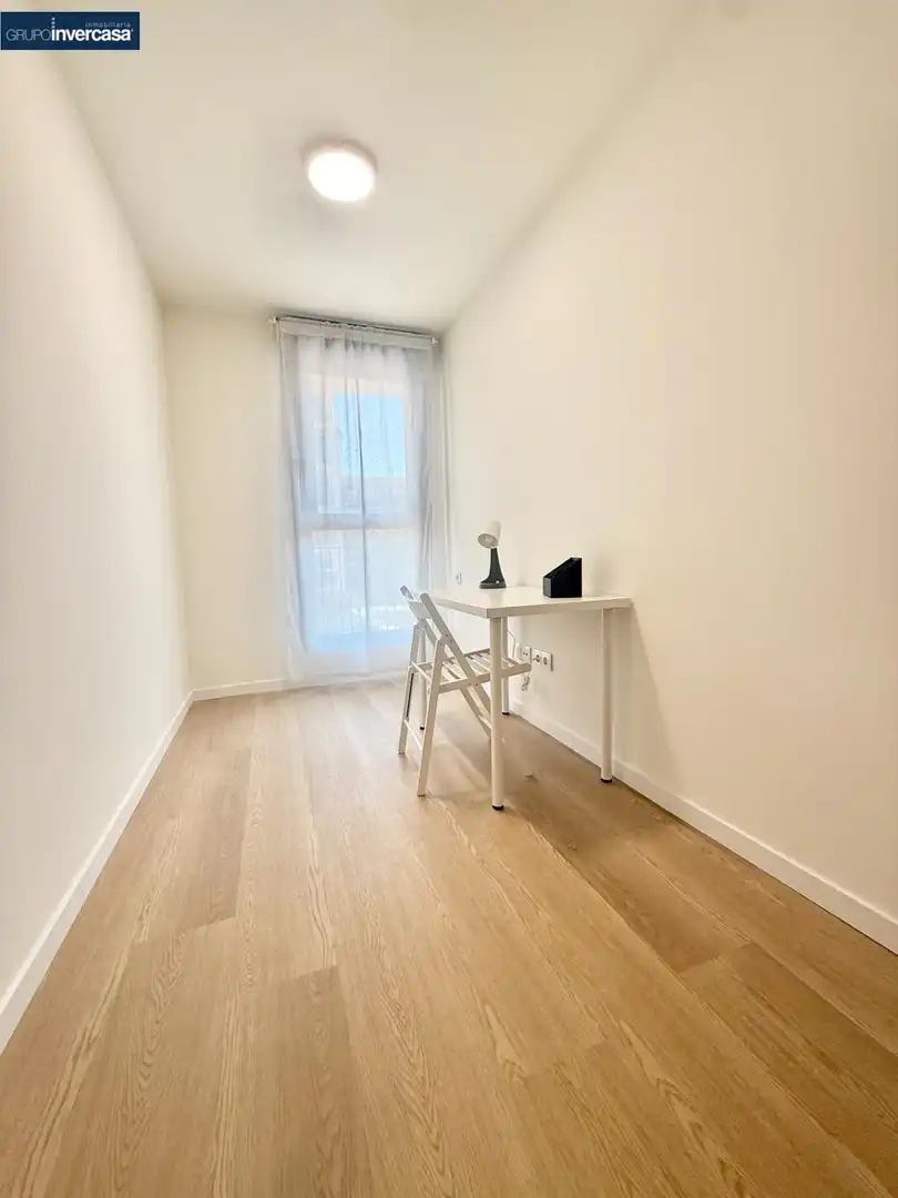 Schlafzimmer von Wohnung zur Miete in Quart de Poblet mit Klimaanlage, Abstellraum und Möbliert