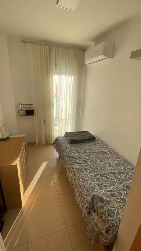 Schlafzimmer von Dachboden zum Verkauf in Ulldecona mit Klimaanlage, Heizung und Terrasse