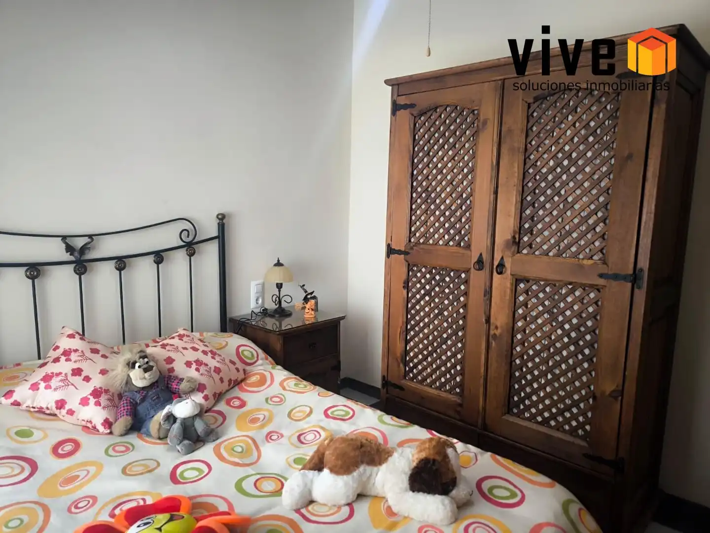 Bedroom of Flat for sale in Sevilla  with Air Conditioner
