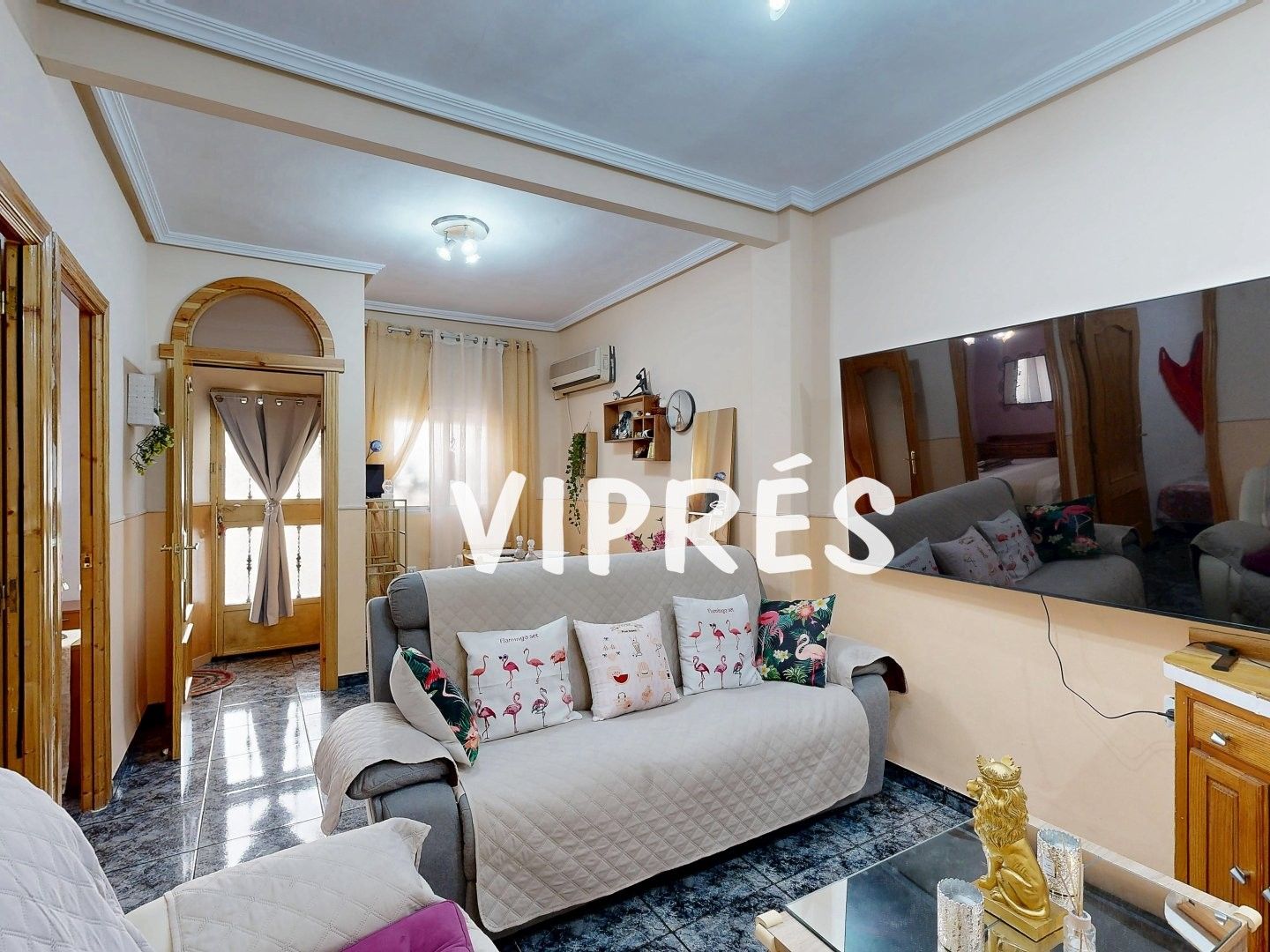 Sala d'estar de Casa o xalet en venda en Cáceres Capital amb Aire condicionat, Calefacció i Terrassa