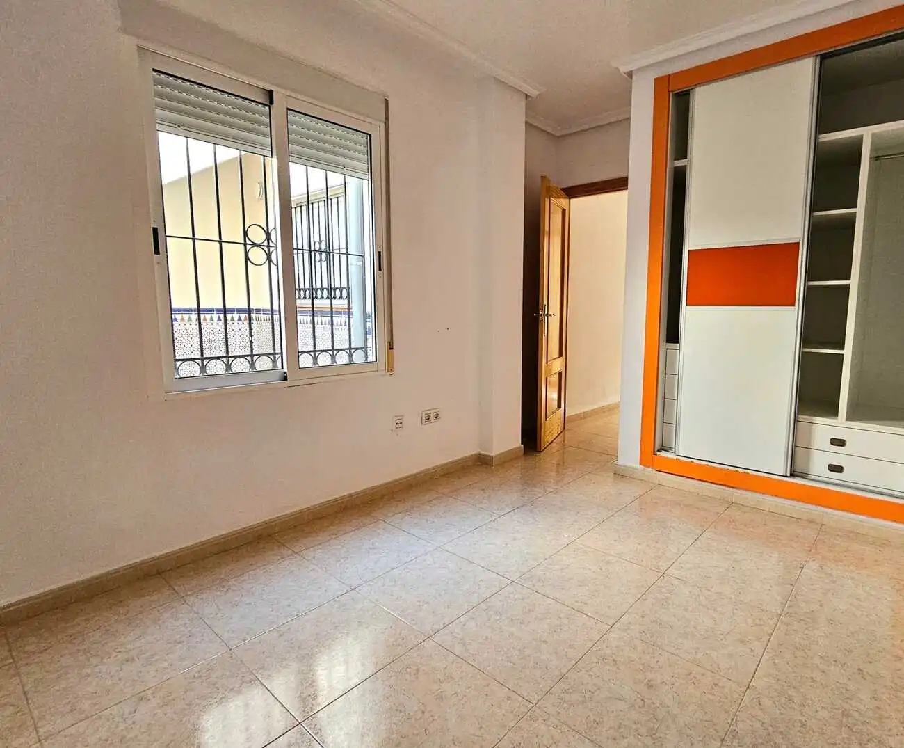Casa adosada en venda a Jerónimo y Avileses