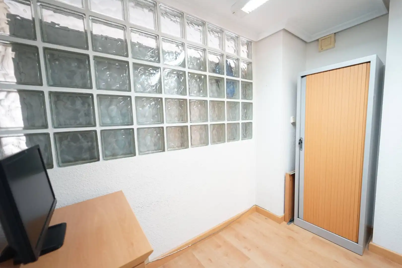 Oficina en venta en Santander con Aire acondicionado, Calefacción y Trastero