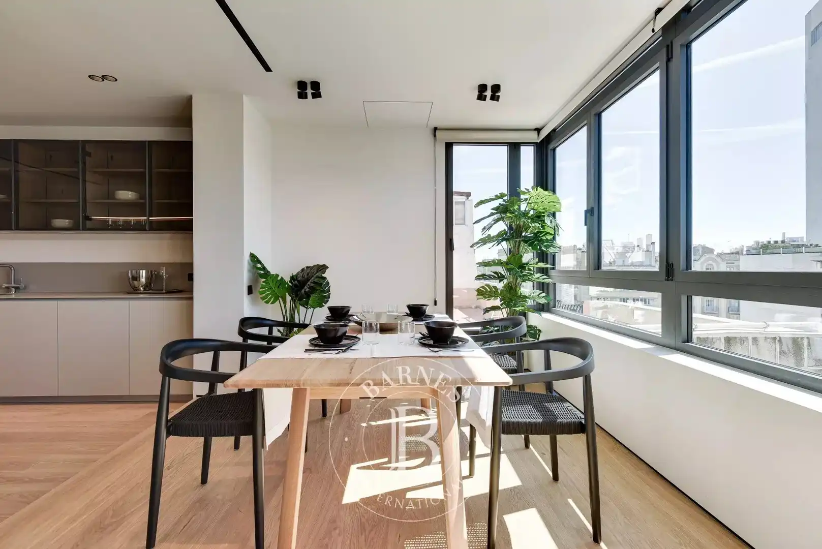 Esszimmer von Dachboden zum Verkauf in Barcelona mit Klimaanlage, Heizung und Terrasse
