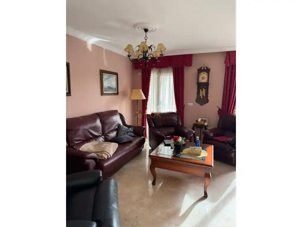 Sala d'estar de Casa o xalet en venda en Rincón de la Victoria