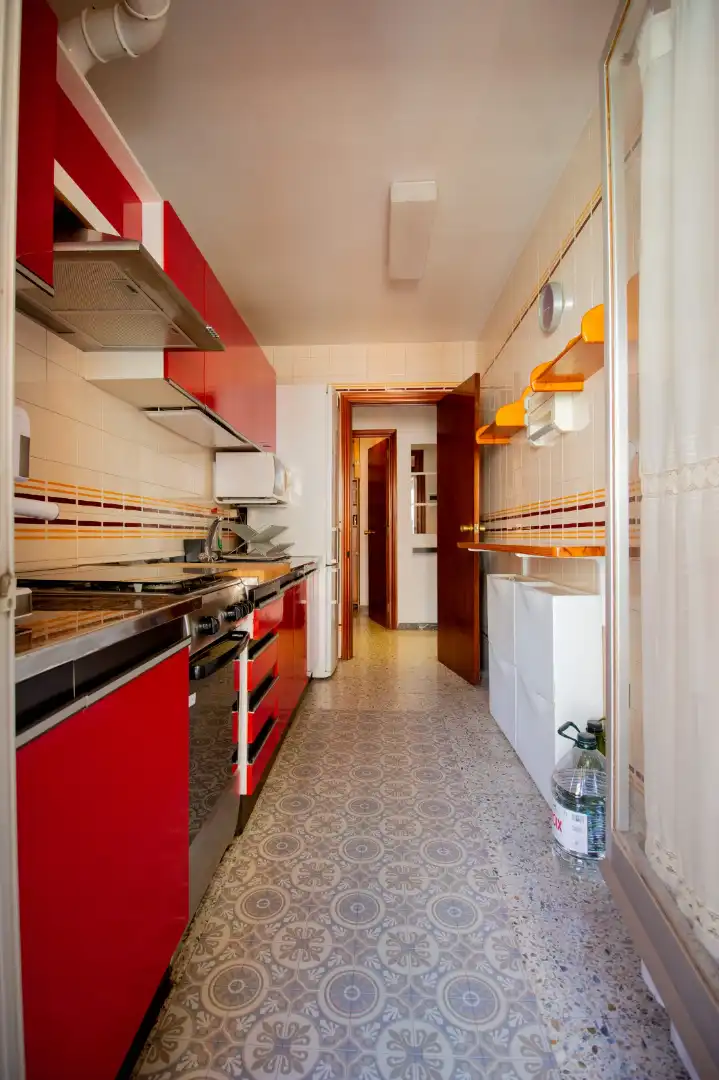 Piso con terraza en venta en Carrer Alfons II, imagen 4