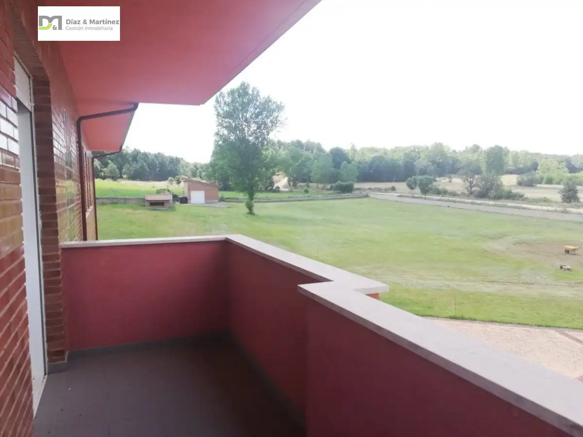 Terraza de Casa o chalet en venta en Santa Colomba de Curueño con Jardín privado, Parquet y Terraza