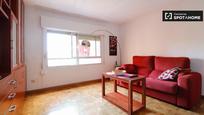 Living room of Flat to rent in  Madrid Capital  with Air Conditioner and Balcony