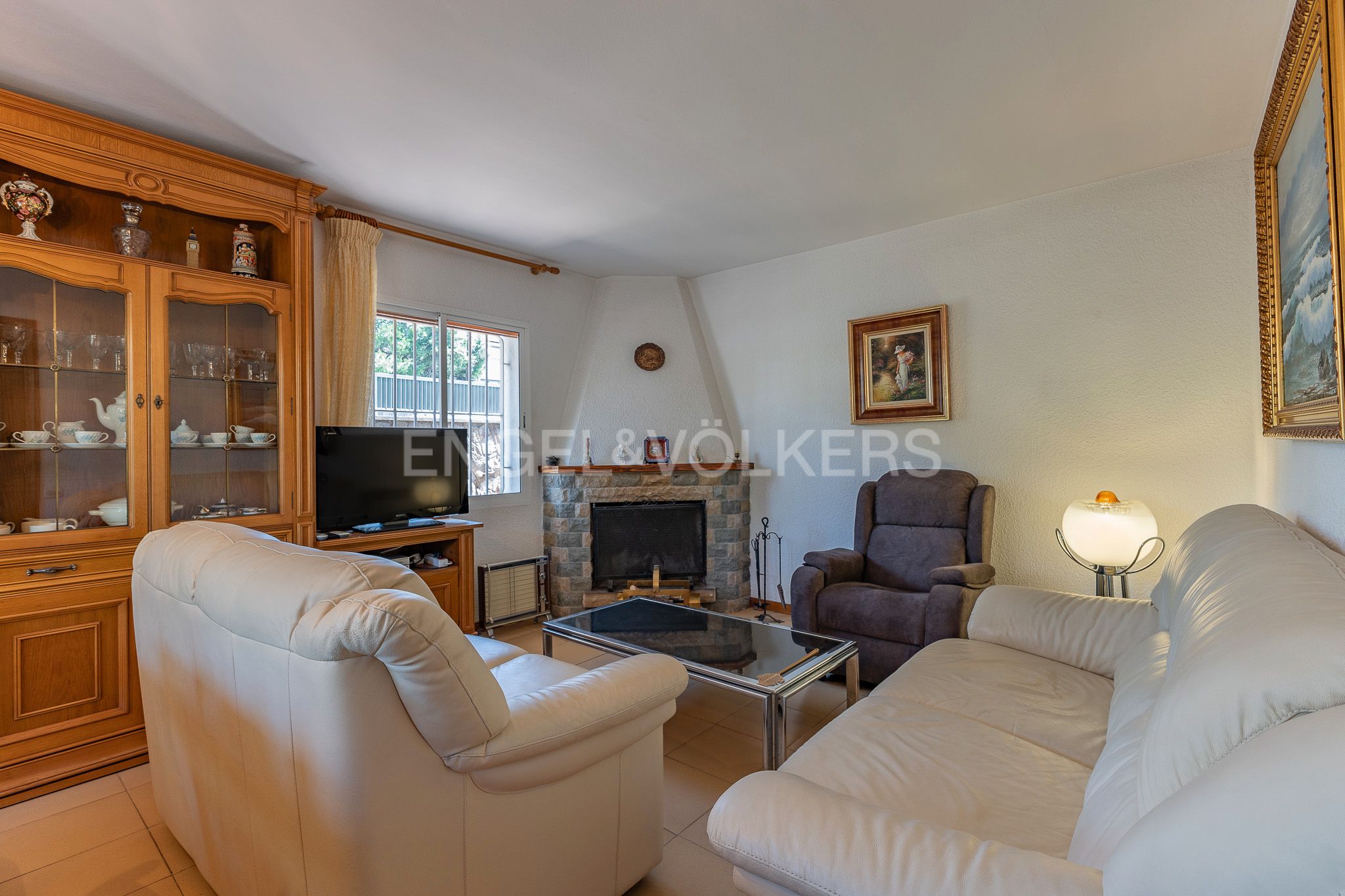 Sala d'estar de Casa o xalet en venda en Matadepera amb Calefacció, Jardí privat i Terrassa