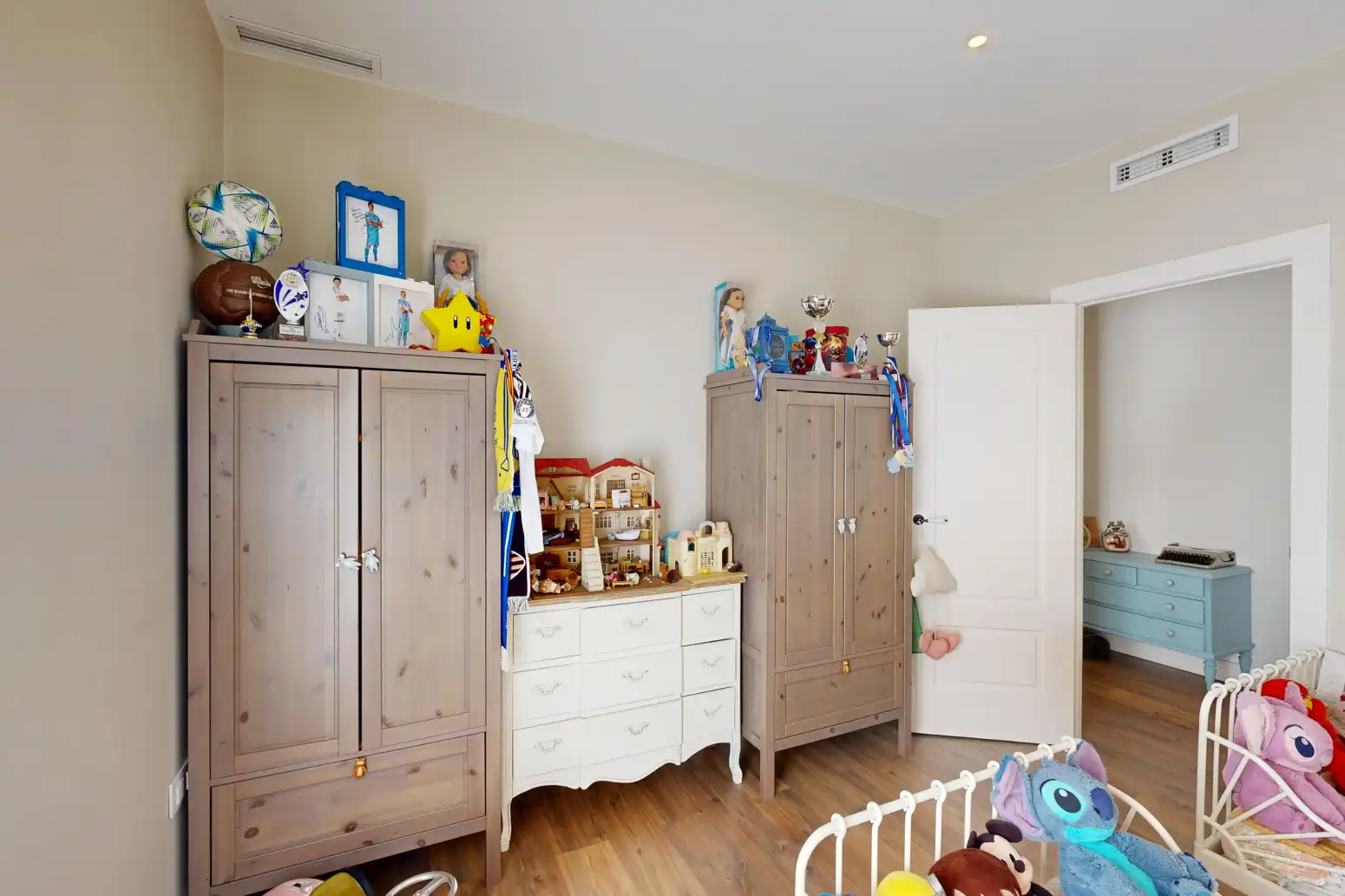 Bedroom of Houses for sale in Cartagena  with Air Conditioner, Parquet flooring and Terrace