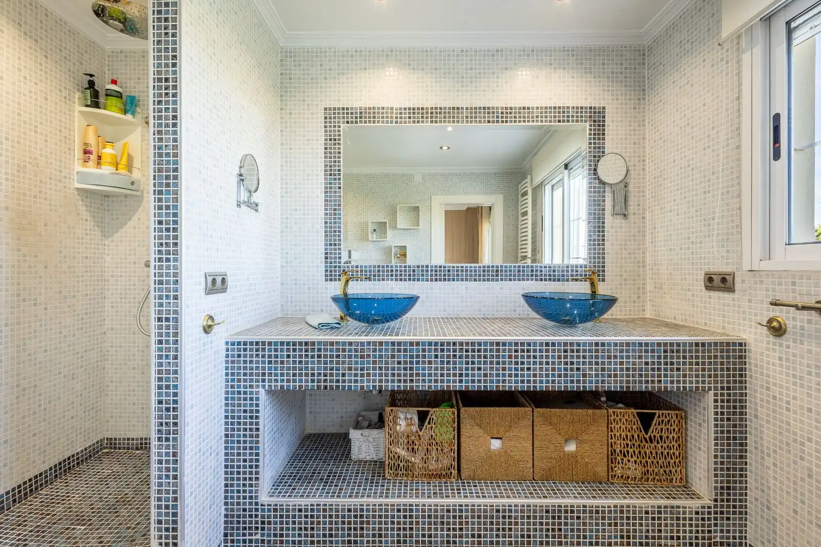 Bathroom of Houses for sale in Almoradí  with Private garden, Terrace and Swimming Pool