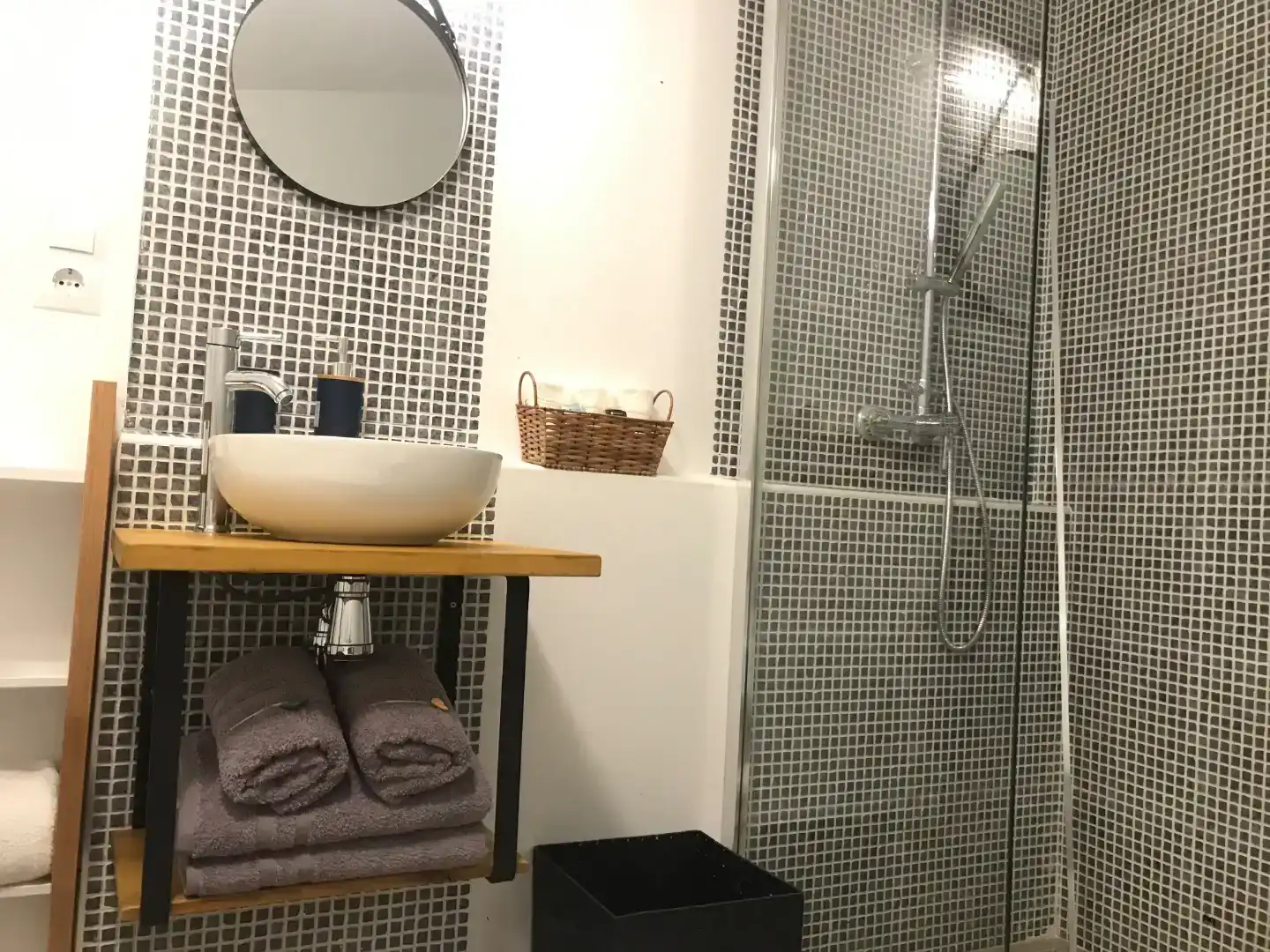 Badezimmer von Loft zur Miete in Higueruela mit Parkett und Möbliert