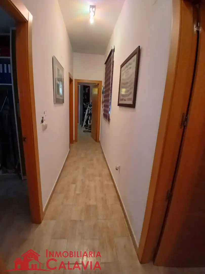 Piso con ascensor en venta en Calle Obispo Narváez 25, imagen 5