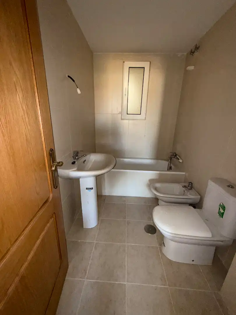 Baño de Piso en venta en Benavente con Calefacción