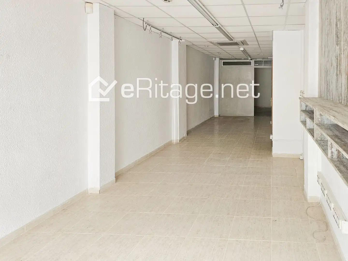 Local commercial à vendre à Carrer Llevant 15, imagen 3