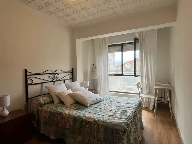 Bedroom of Flat for rent in Santander  with Heating, Furnished and Oven