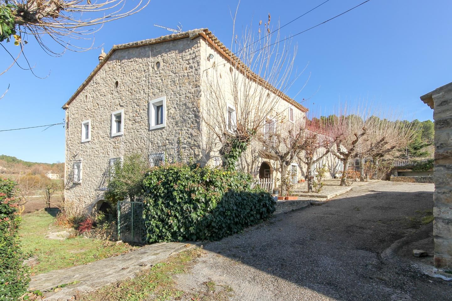 Vista exterior de Finca rústica en venda en Querol amb Calefacció, Jardí privat i Terrassa