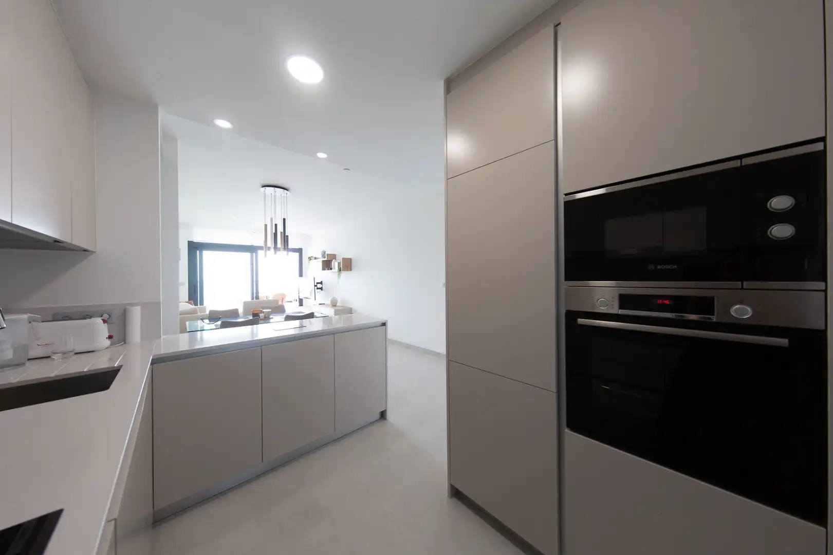 Cuina de Apartament en venda en Benidorm amb Aire condicionat, Calefacció i Terrassa