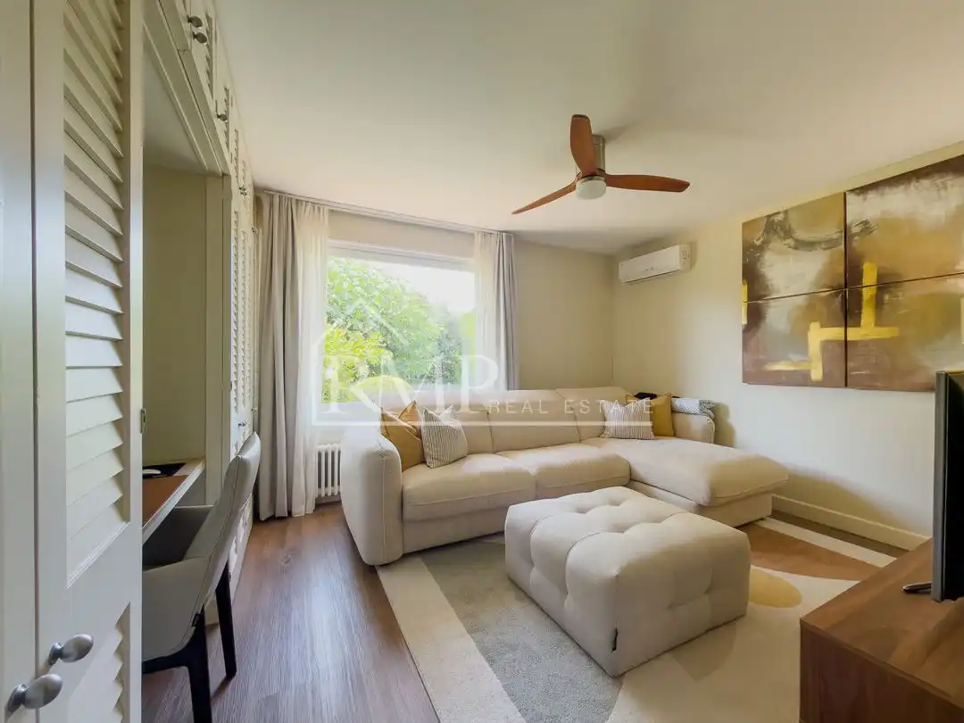 Sala d'estar de Casa o xalet en venda en Sant Vicenç de Montalt amb Aire condicionat, Calefacció i Jardí privat